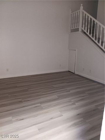 1215 Mews, Las Vegas, NV 89101