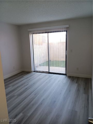 1215 Mews, Las Vegas, NV 89101