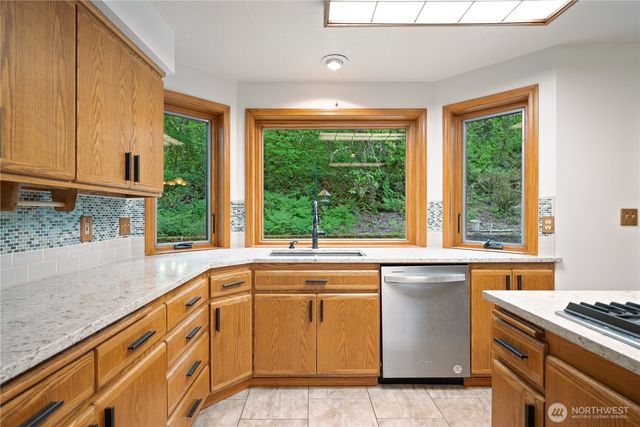 165 Tanglewood Drive, Longview, WA 98632