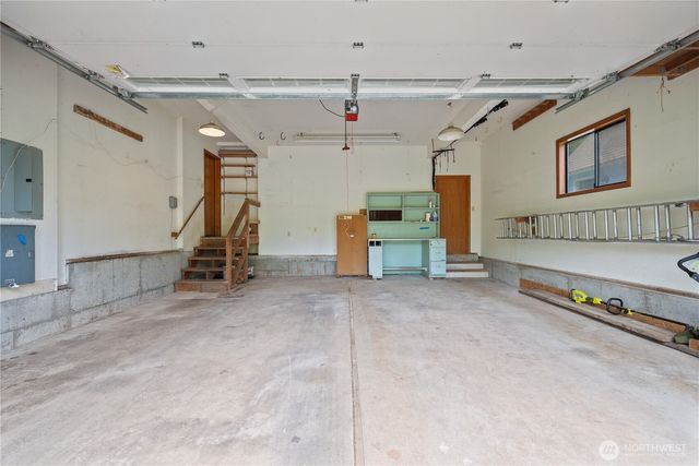 165 Tanglewood Drive, Longview, WA 98632