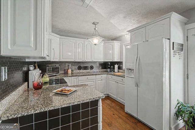 32 Watkins Road, Newnan, GA 30263