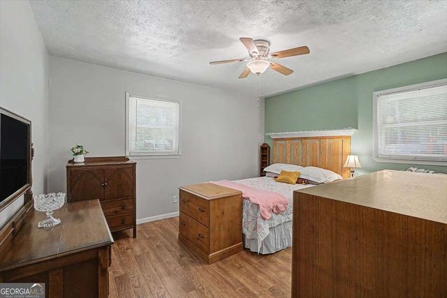 32 Watkins Road, Newnan, GA 30263