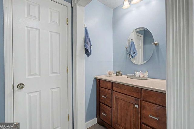 32 Watkins Road, Newnan, GA 30263