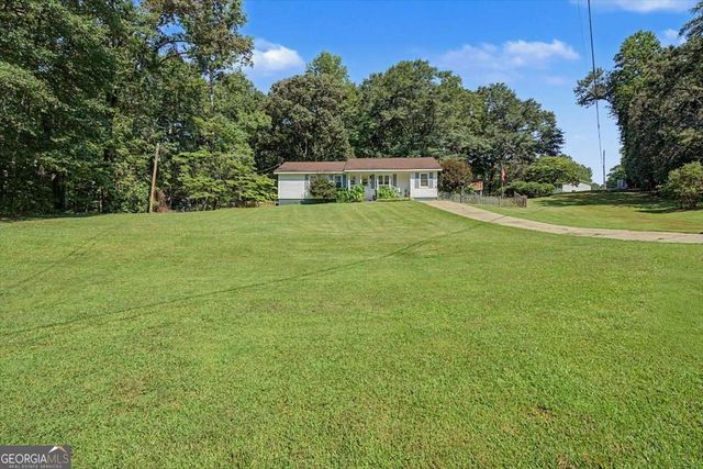32 Watkins Road, Newnan, GA 30263