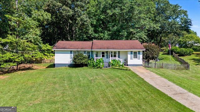 32 Watkins Road, Newnan, GA 30263