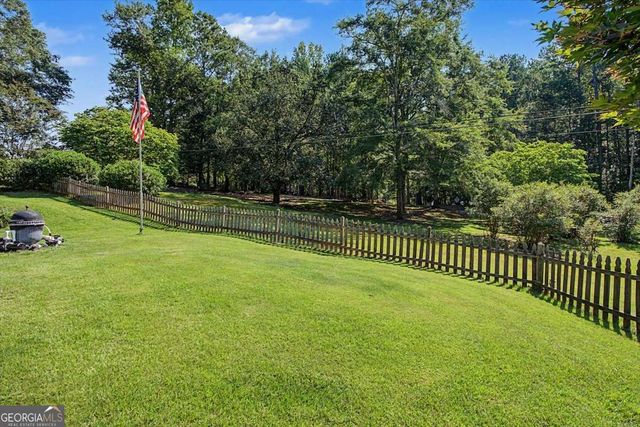 32 Watkins Road, Newnan, GA 30263