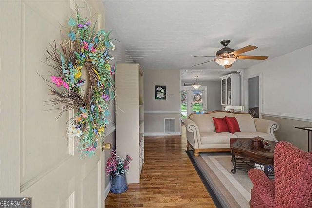 32 Watkins Road, Newnan, GA 30263