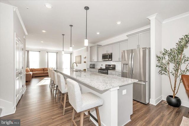 809 TEACHER MITCHELL RD, Glen Burnie, MD 21060