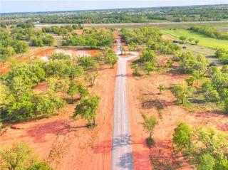 1213 Jerzee Mae Road, Blanchard, OK 73010