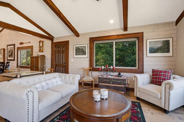13146 Lake Wildwood Dr, Penn Valley, CA 95946