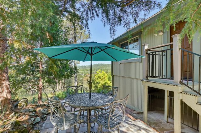 13146 Lake Wildwood Dr, Penn Valley, CA 95946