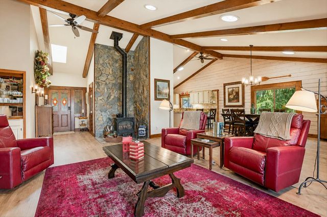 13146 Lake Wildwood Dr, Penn Valley, CA 95946