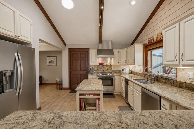 13146 Lake Wildwood Dr, Penn Valley, CA 95946