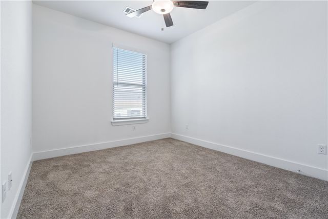 7004 SW Orange Avenue, Bentonville, AR 72713