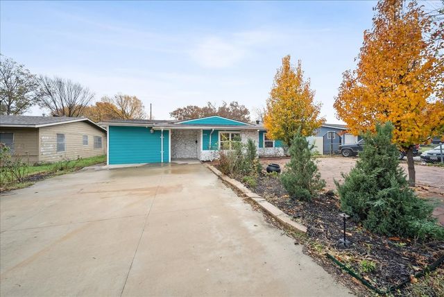2726 Wilbur Street, Dallas, TX 75233
