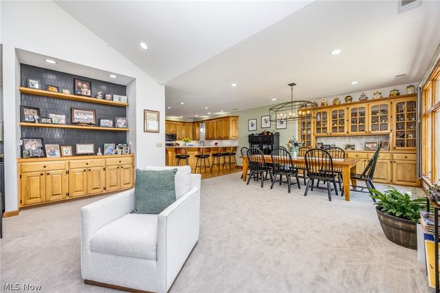 1602 Glendale Road 3, Marietta, OH 45750