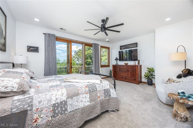 1602 Glendale Road 3, Marietta, OH 45750