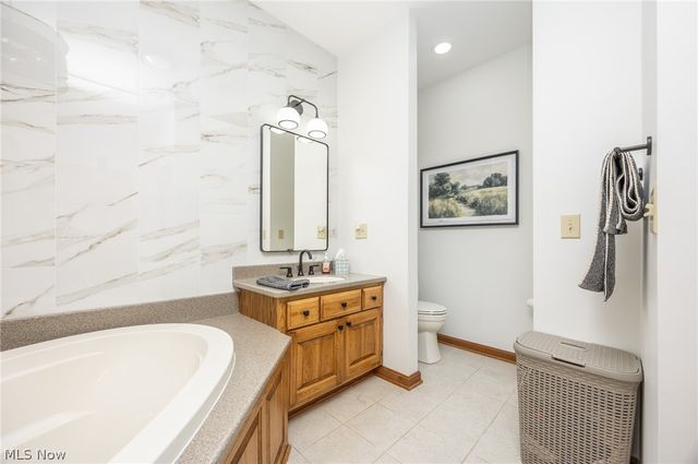 1602 Glendale Road 3, Marietta, OH 45750