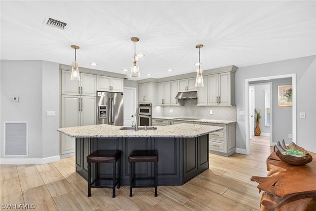 4348 Mourning Dove DR, Naples, FL 34119