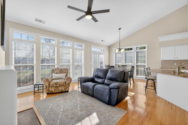 6331 Williams Grove Dr, Brentwood, TN 37027