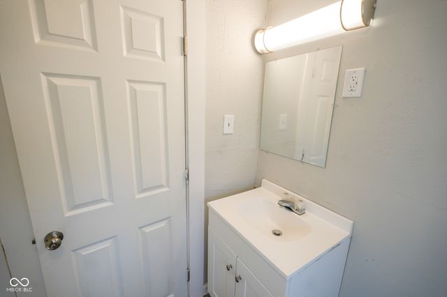 1807 Walton Street, Anderson, IN 46016