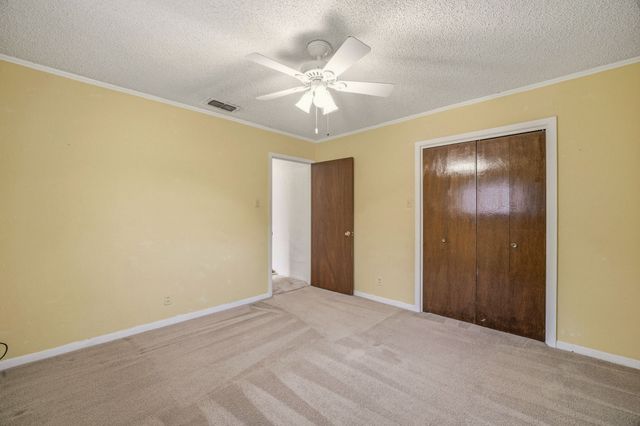 915 N Charlotte Avenue, Stephenville, TX 76401