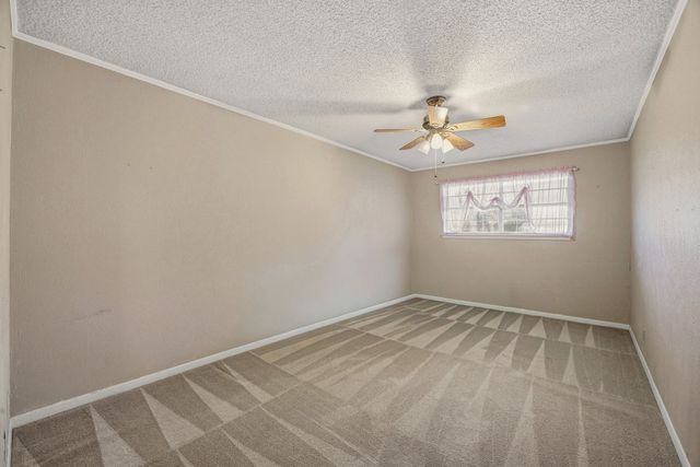 915 N Charlotte Avenue, Stephenville, TX 76401