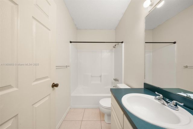 4206 Dunn Avenue, Sebring, FL 33875