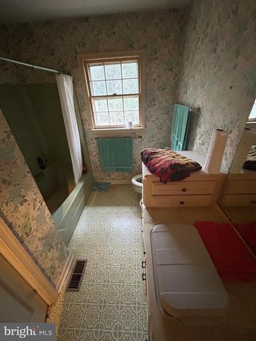 3889 FIVE FRIARS RD, Salisbury, MD 21804