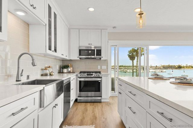 3500 Bayside 3C, San Diego, CA 92109
