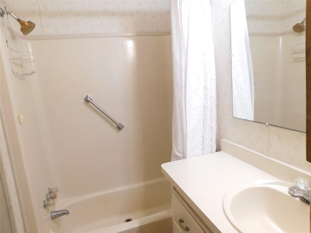 1548 NE STRICKLAND STREET, Arcadia, FL 34266