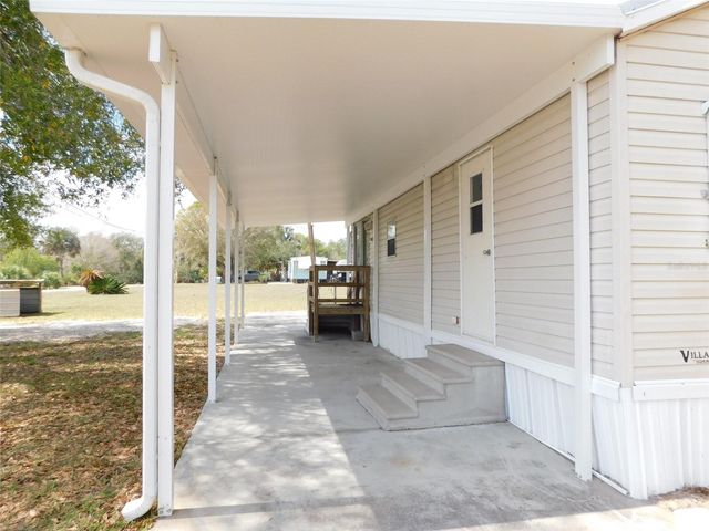 1548 NE STRICKLAND STREET, Arcadia, FL 34266