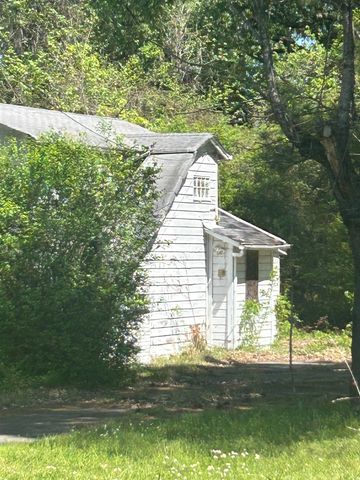3058 ALTA RD, Memphis, TN 38109