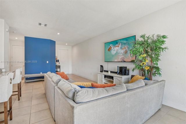 10850 SW 235th Ln, Homestead, FL 33032