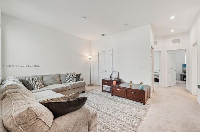 10850 SW 235th Ln, Homestead, FL 33032