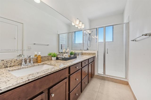 10850 SW 235th Ln, Homestead, FL 33032