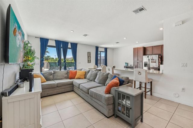 10850 SW 235th Ln, Homestead, FL 33032