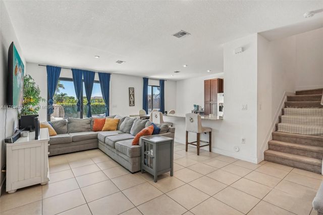 10850 SW 235th Ln, Homestead, FL 33032