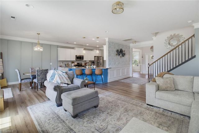 1837 Ridge Creek Drive, Kernersville, NC 27284