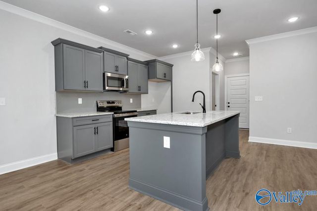 104 Alton Dale Drive, Toney, AL 35773