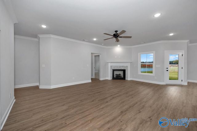 104 Alton Dale Drive, Toney, AL 35773