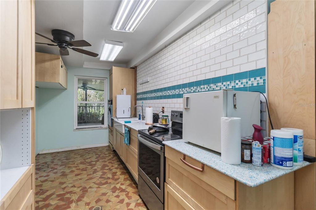 Image 12 of property listing at 1730 NEPTUNE ROAD, Kissimmee, FL 34744