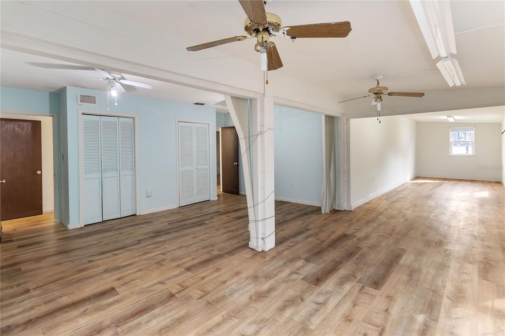 Image 13 of property listing at 1730 NEPTUNE ROAD, Kissimmee, FL 34744