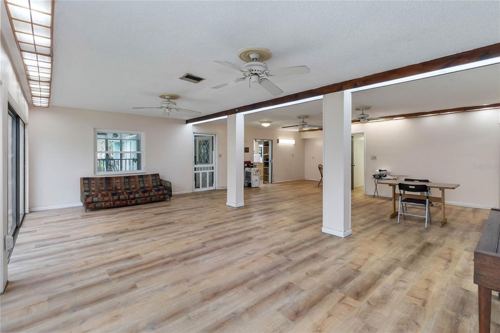 Image 7 of property listing at 1730 NEPTUNE ROAD, Kissimmee, FL 34744