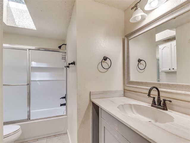 2101 Westmore Drive, Moore, OK 73170