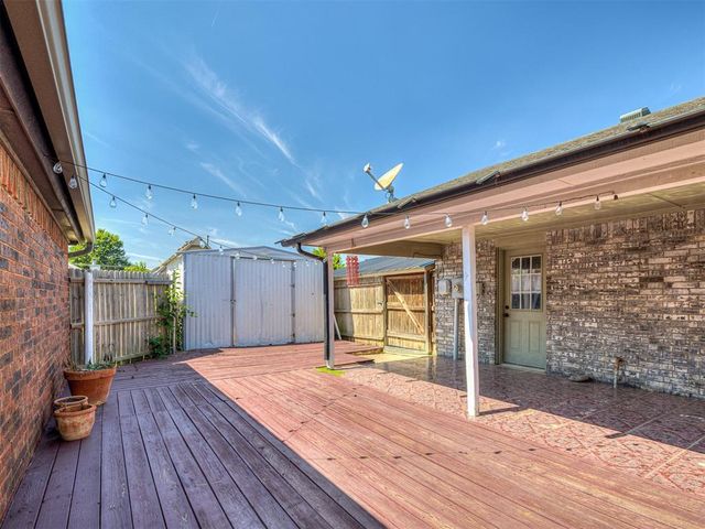 2101 Westmore Drive, Moore, OK 73170