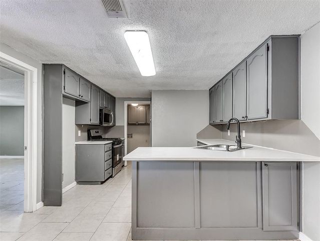 2101 Westmore Drive, Moore, OK 73170