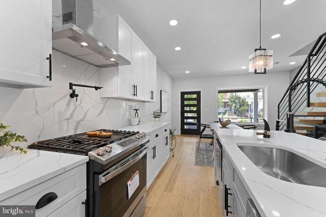 5123 8TH ST NW, Washington, DC 20011