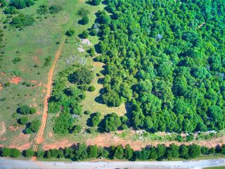 4 NE 164th Street, Luther, OK 73054