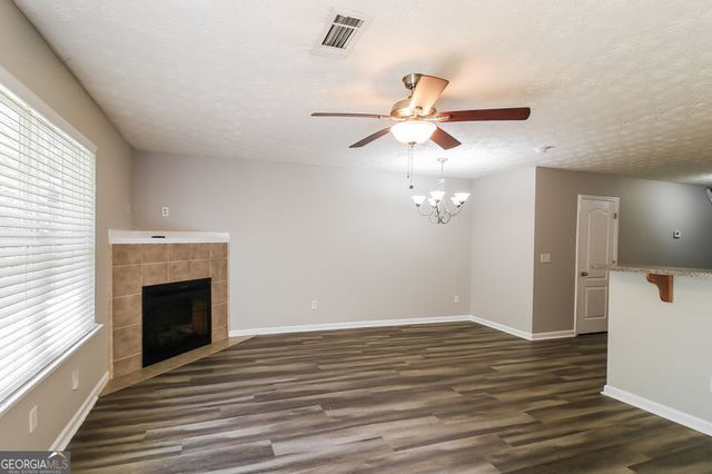 945 Magnolia Gardens Walk, Mcdonough, GA 30253